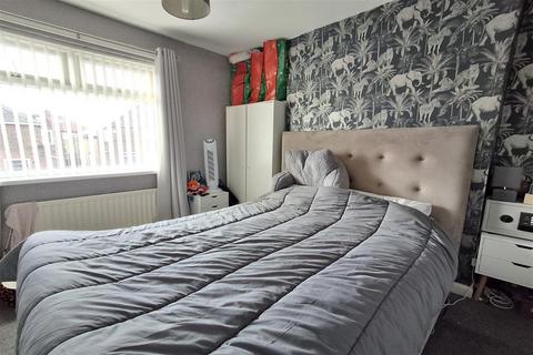 3 bedroom semi-detached house for sale, Kenton Crescent, Kenton