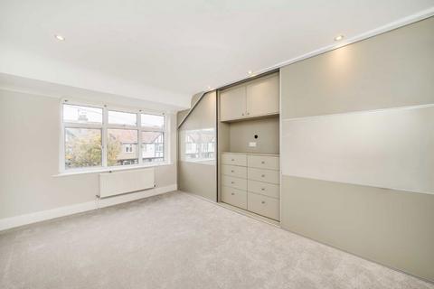 4 bedroom house to rent, Elmbank Way, London W7