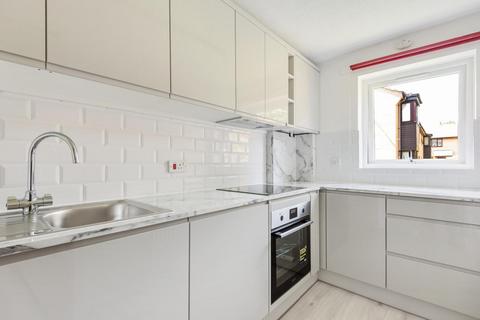 2 bedroom flat for sale, Wilkinson Way, Chiswick