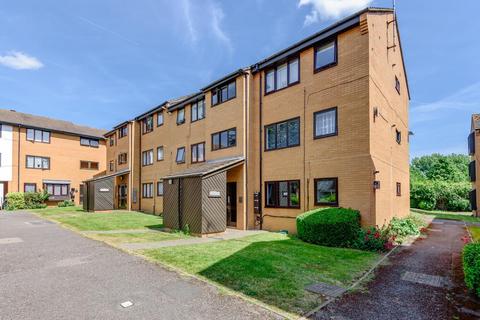 2 bedroom flat for sale, Wilkinson Way, Chiswick