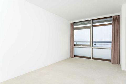 1 bedroom flat for sale, Barbican, London EC2Y