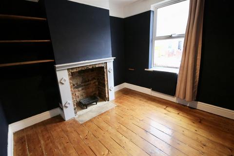 2 bedroom terraced house to rent, Montagu Street, Rodbourne