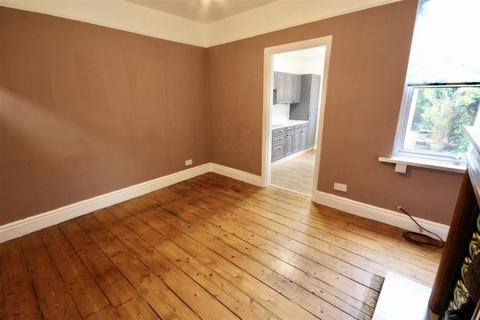 2 bedroom terraced house to rent, Montagu Street, Rodbourne