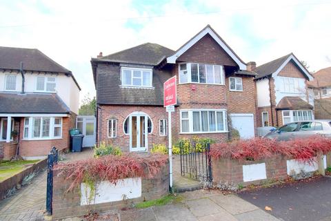 4 bedroom detached house for sale, High Drive, New Malden, KT3