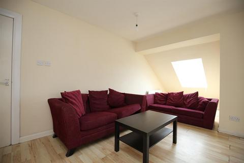 5 bedroom apartment to rent, Leazes Arcade, City Centre NE1