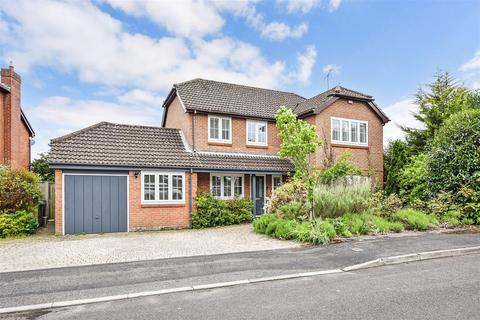 5 bedroom detached house for sale, Sorrel Close, Romsey, Hampshire