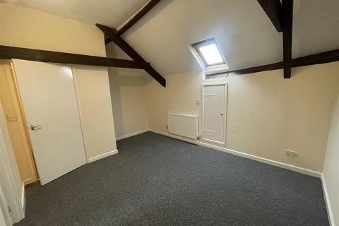 1 bedroom apartment to rent, New Street, Honiton