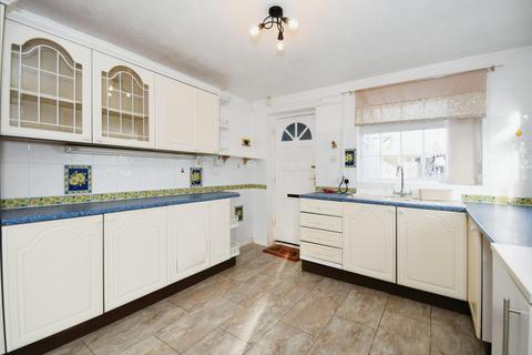 2 Sutton View, Hillstown, Chesterfield, S44 6LQ