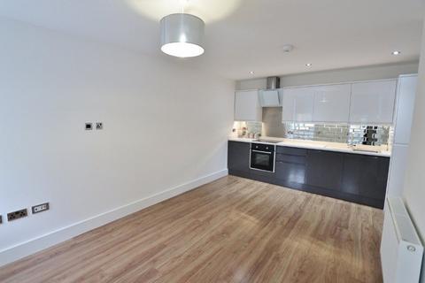 2 bedroom apartment for sale, Mercury Gardens, Romford, RM1