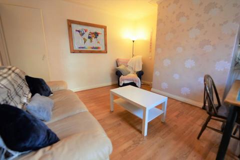 3 bedroom house to rent, Harold View