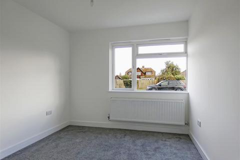 8 Ashmere Gardens, Bognor Regis, PO22 7QX