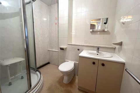 1 bedroom flat for sale, Woodville Grove, Welling, Kent, DA16