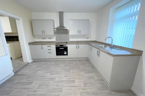 3 bedroom terraced house to rent, Coronation Terrace, Nantyffyllon, Maesteg