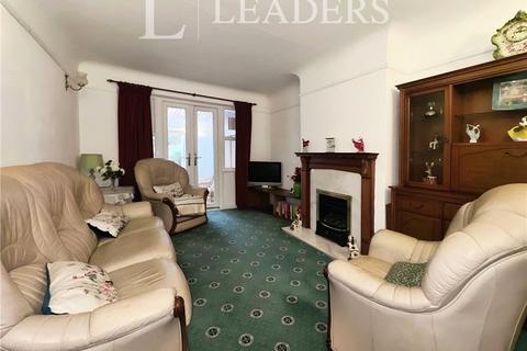 2 bedroom bungalow for sale, Southmead Road, Fareham, Hampshire