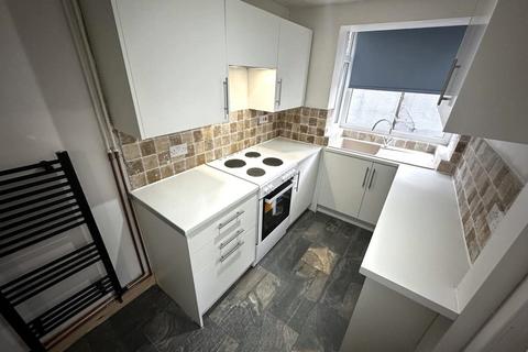 2 bedroom terraced house to rent, Hesketh Street Preston PR2 2RY