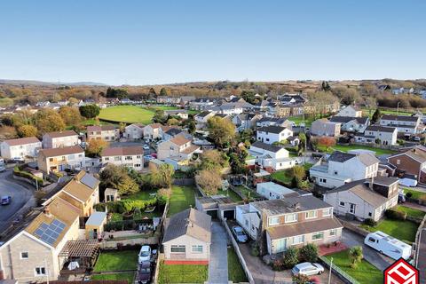 2 bedroom detached house for sale, Meadow Rise, Bryncethin, Bridgend, Bridgend County. CF32 9DZ