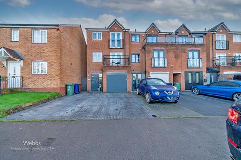 3 bedroom end of terrace house for sale, Peregrine Way, Cannock WS11