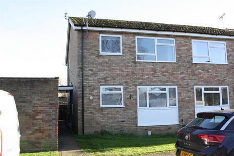 2 bedroom flat to rent, Pym Walk, Thame