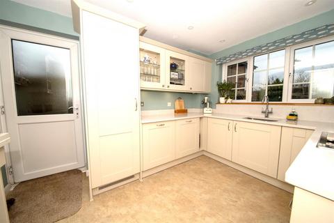 4 bedroom link detached house for sale, Stockbridge Close, Basingstoke RG24