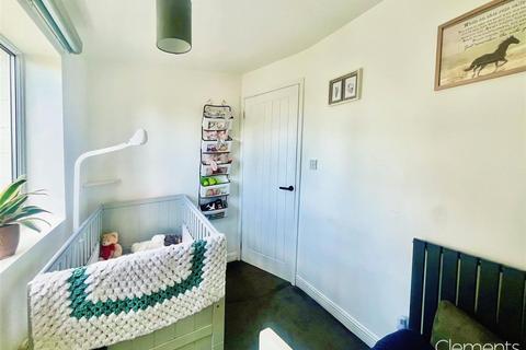 8 Someries Road, Hemel Hempstead, HP1 3PH