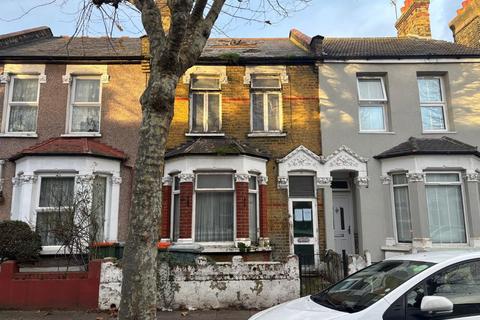 3 bedroom terraced house for sale, 32 Mortimer Road, East Ham, London, E6 3QW