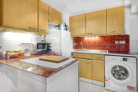 1 bedroom flat to rent, Rope Street, London