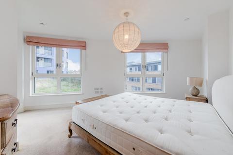 2 bedroom flat for sale, Queensland Road, Islington, London