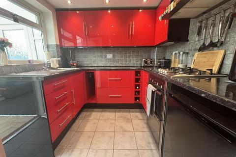 3 bedroom detached house for sale, Fulmar Drive, Offerton