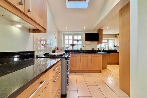 4 bedroom detached house for sale, Highlands Park, Seal, Sevenoaks