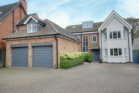 7 bedroom detached house for sale, Westfield Park, Elloughton