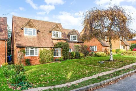 4 bedroom detached house for sale, Bigfrith Lane, Cookham, Maidenhead, Berkshire, SL6