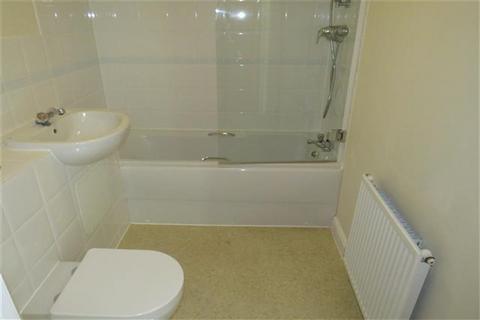 2 bedroom flat to rent, Commonwealth Drive, Crawley RH10