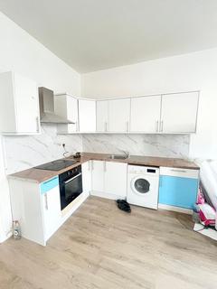 2 bedroom flat to rent, West End Lane, London NW6