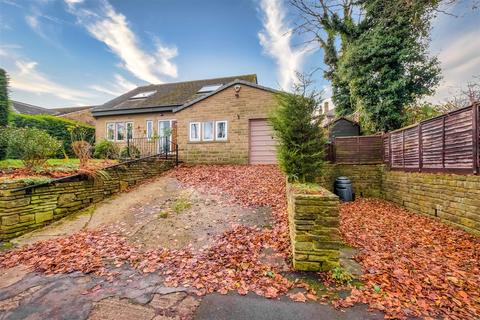 3 bedroom detached house for sale, Knowles Road, Brighouse