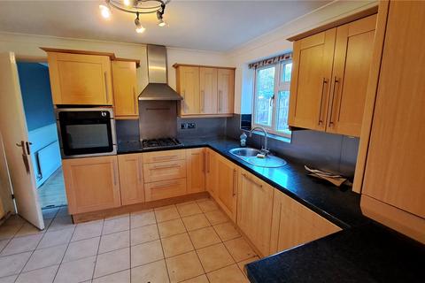 4 bedroom detached house to rent, Damson Drive, The Rock, Telford, Shropshire, TF3