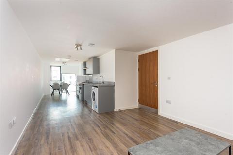 2 bedroom apartment to rent, West Street, City Centre S1