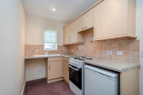 1 bedroom townhouse for sale, Martin Close, Morley