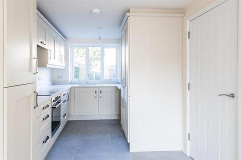 3 bedroom detached house to rent, Coombs Road,  Worcester,  WR3