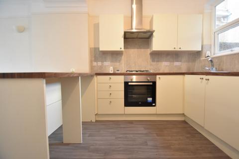 1 bedroom flat to rent, Highland Road, Southsea PO4