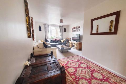 3 bedroom semi-detached house for sale, Huntingdon Close, Ebley, Stroud, Gloucestershire