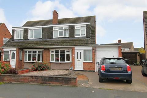 3 bedroom semi-detached house for sale, Sandicliffe Close, Kidderminster, DY11