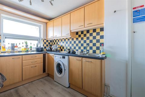 2 bedroom flat for sale, Cowbridge Road East, Cardiff CF11