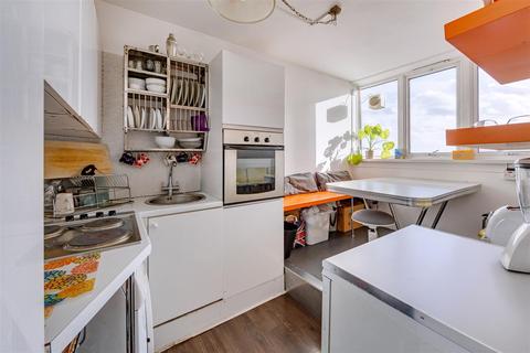 2 bedroom flat for sale, Fleet Road, Belsize Park