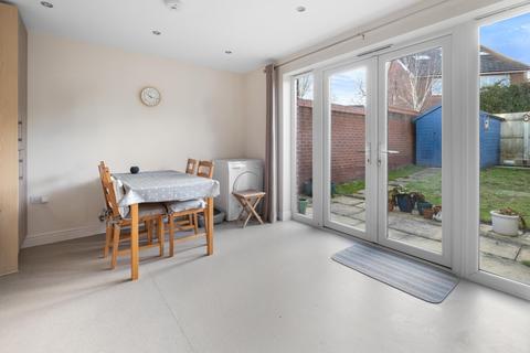 3 bedroom end of terrace house for sale, Rutherford Road, Bromsgrove. B60