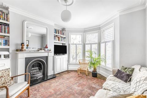 3 bedroom maisonette for sale, Telferscot Road, London, SW12