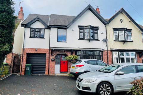 4 bedroom semi-detached house for sale, Hollyhedge Road, West Bromwich, B71