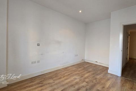 2 bedroom apartment for sale, Yeo Street, London