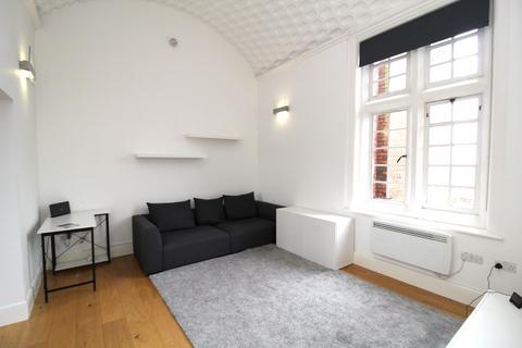 1 bedroom apartment to rent, London Court, The Galleries, Warley, CM14