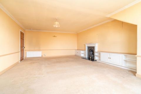 3 bedroom flat for sale, 62 Flat 2 Queen Street, Edinburgh, EH2