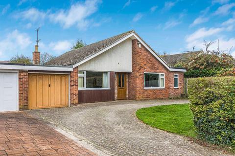 3 bedroom bungalow for sale, Moorend Grove, Leckhampton, Cheltenham, Gloucestershire, GL53